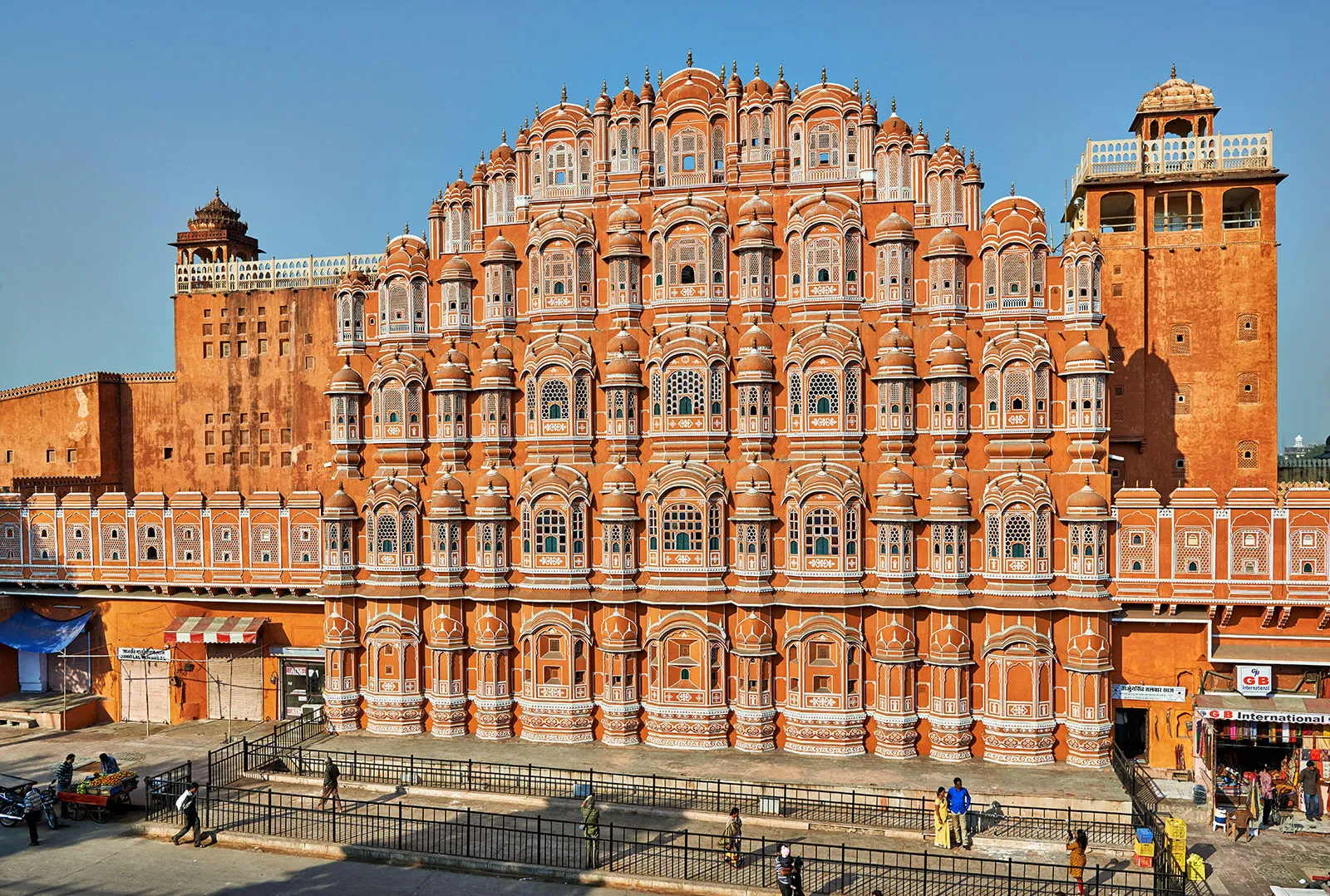 Hawa Mahal Tours & Tickets